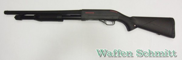 Winchester SXP Defender High Capacity 12/76 46cm Cyl